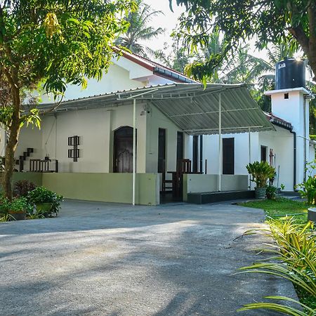 Coconut Villa Arugam Bay Exterior foto